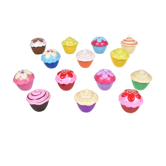 NIB Cupcake 🧁 Surprise - Picture 5 of 6